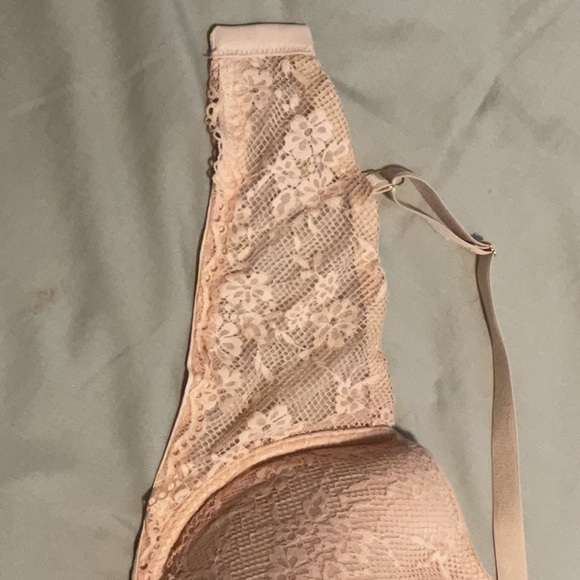 Victoria’s Secret Plunge Bra  lace lined. Nude color. EUC - Picture 2 of 7